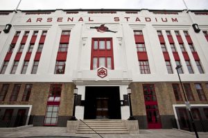 Taxi Transfer from Highbury to Heathrow Airport