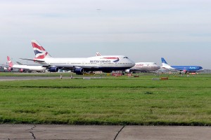 luton gatwick taxi